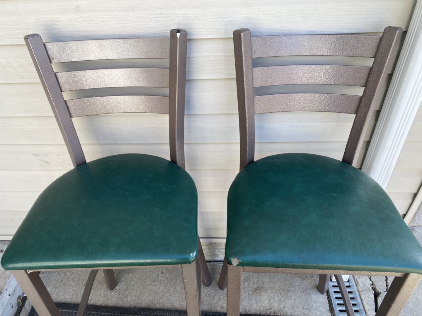 Pair of Green Bar Stools - photo 3