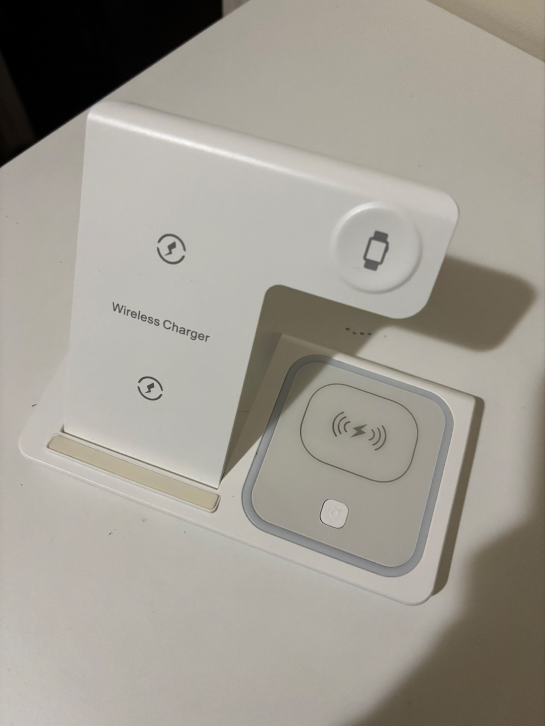 3-in-1 Wireless Charging Station