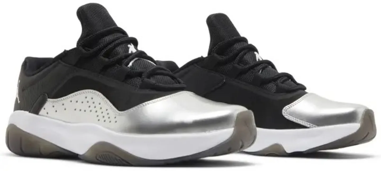 Air Jordan 11 CMFT Low Women's Shoes thumbnail