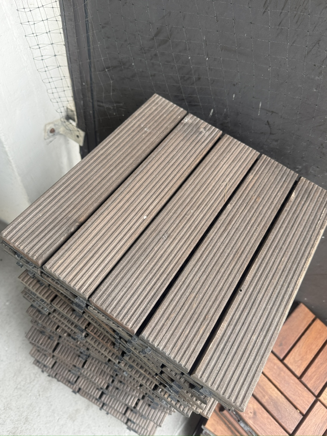 Artificial grass and Outdoor Deck Tiles - photo 3