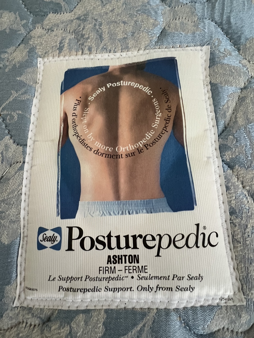 Sealy posturepedic Queen Mattress - photo 3