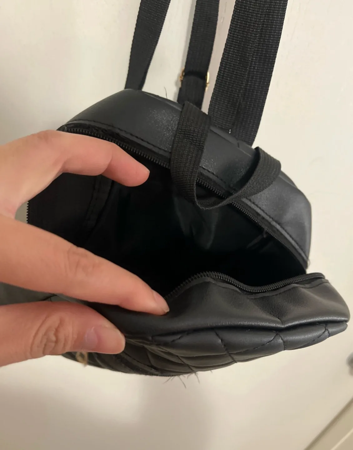 Black Quilted Mini Backpack image indicator(3)