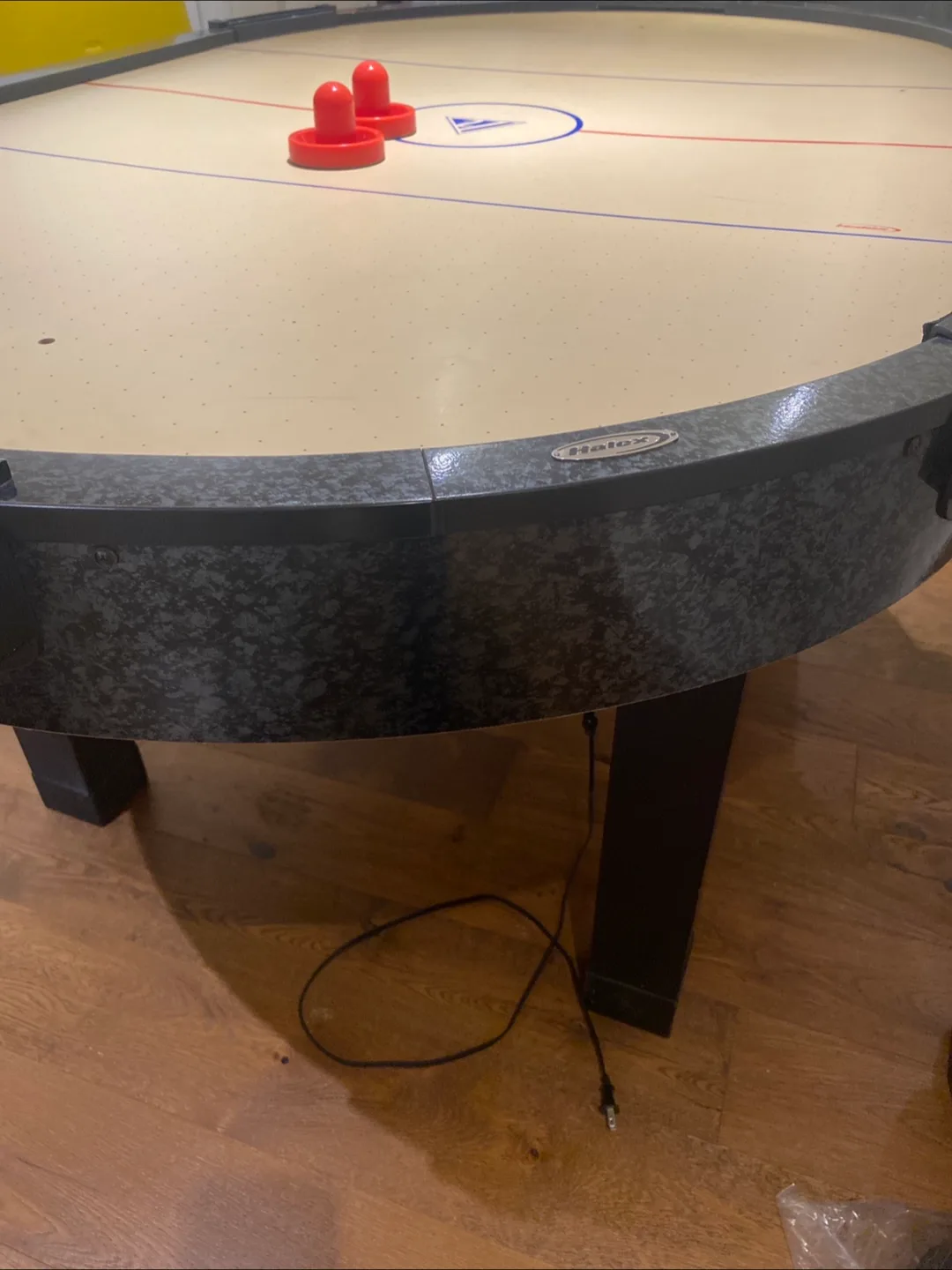 Halex Air Hockey Table image indicator(2)