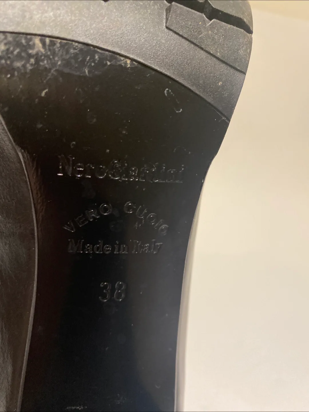 Nero Giardini Black Leather Loafers Size 38 image indicator(3)