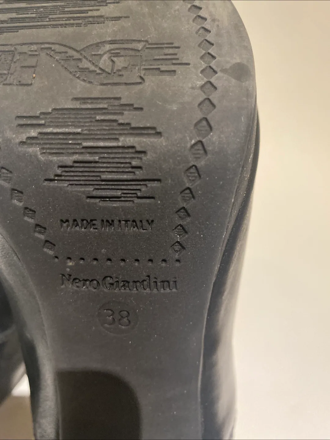 Nero Giardini Black Leather Lace-Up Heels image indicator(3)