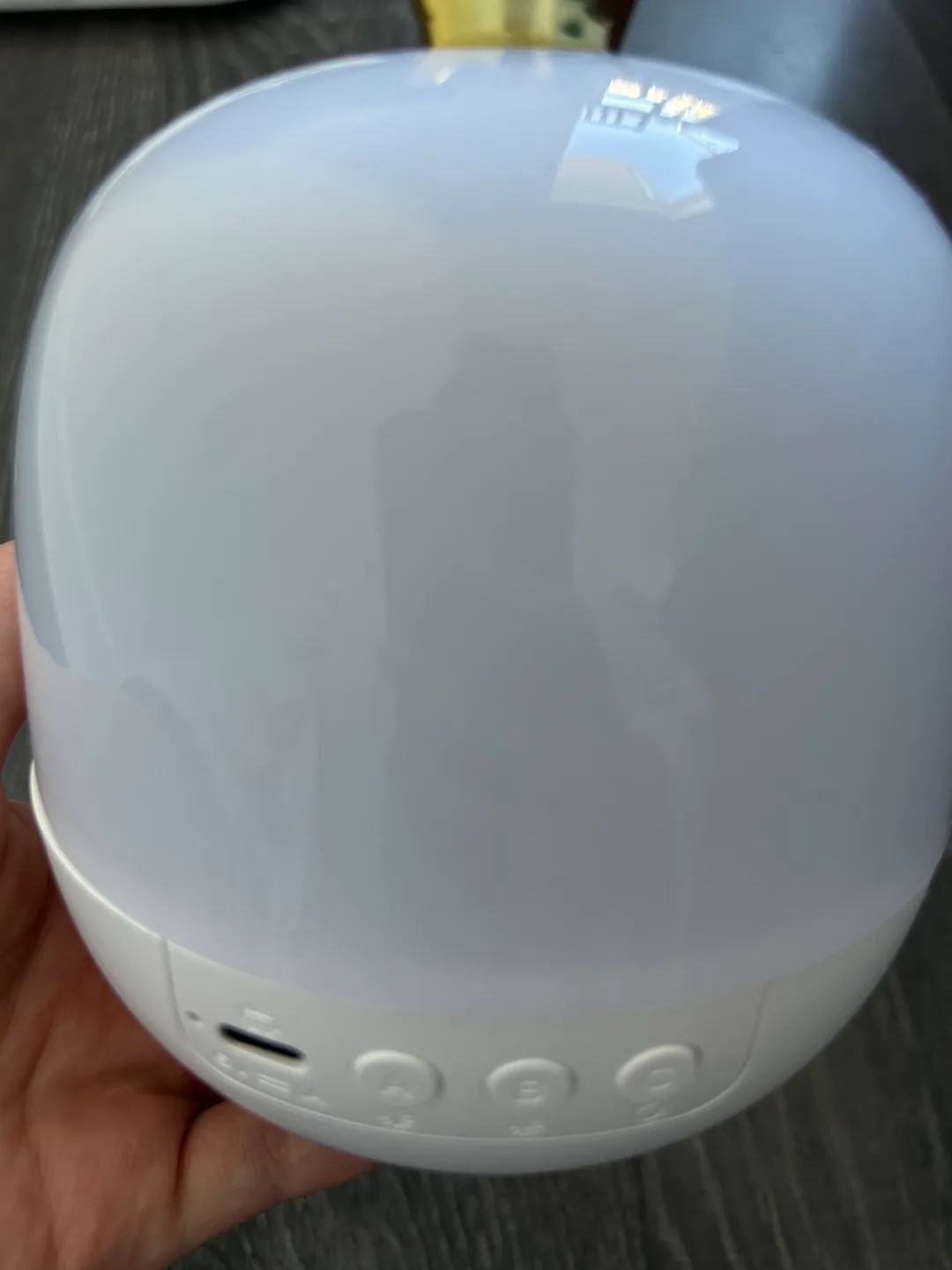 Kids Night Light Projector with 360° Rotation image indicator(2)