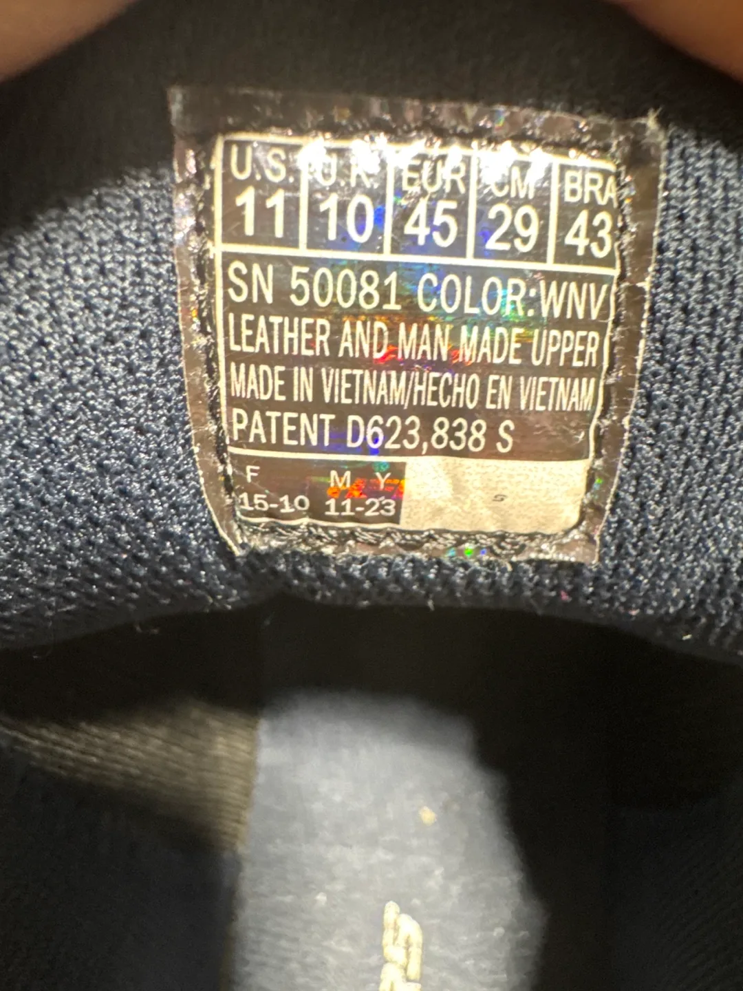 Skechers Sport White Leather Sneakers - Men's Size 11 image indicator(3)