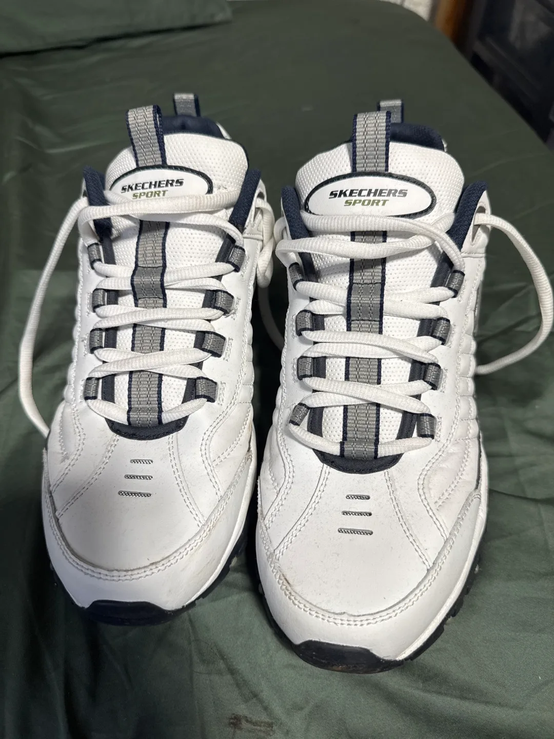 Skechers Sport White Leather Sneakers - Men's Size 11 thumbnail