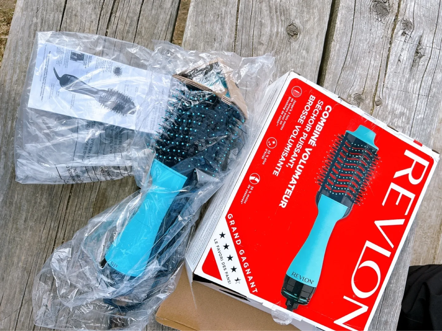 Revlon Volumizing Hair Dryer Brush