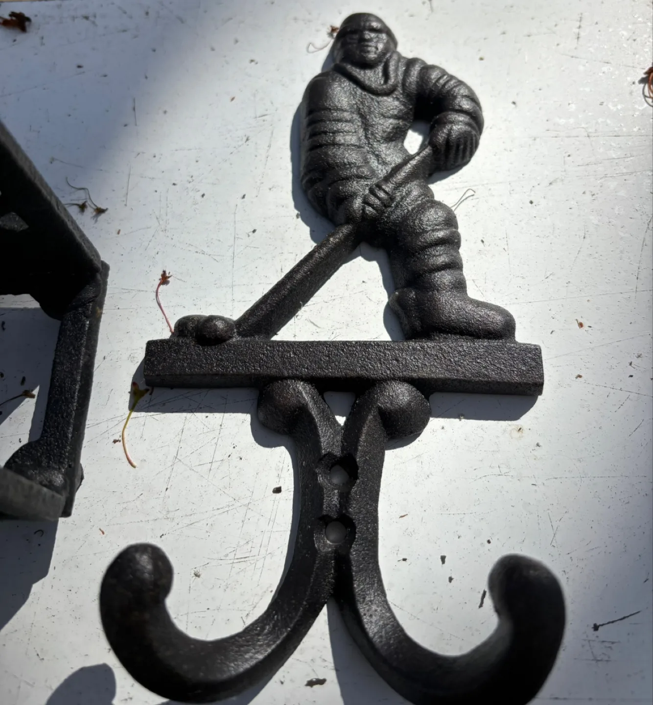 Cast Iron Napkin Holder & Hockey Player Hook Set image indicator(4)