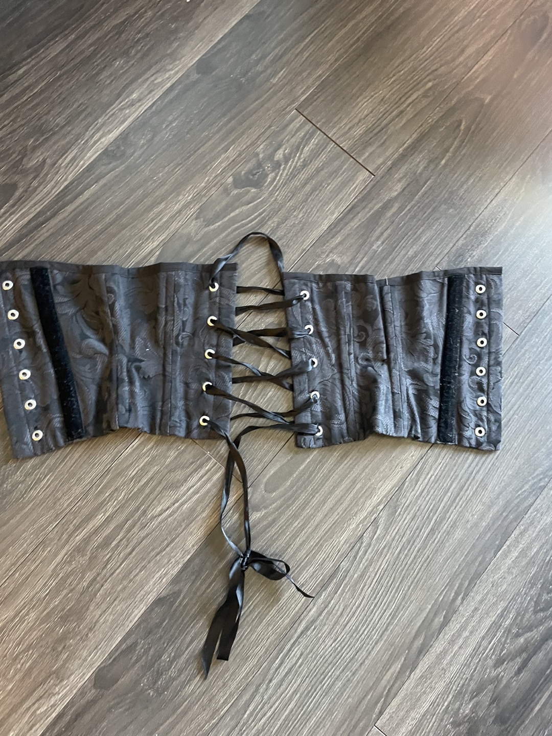 Black Brocade Corset with Satin Ribbons - photo 3