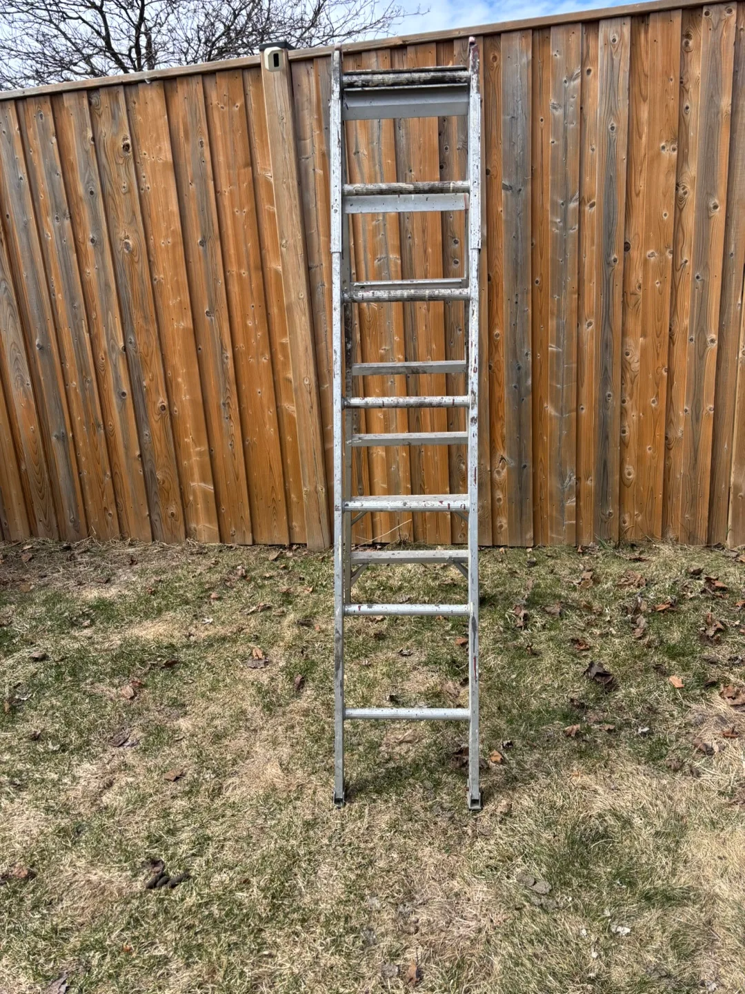 Used Aluminum Step Ladder -  Extension Ladder Stairs image indicator(4)