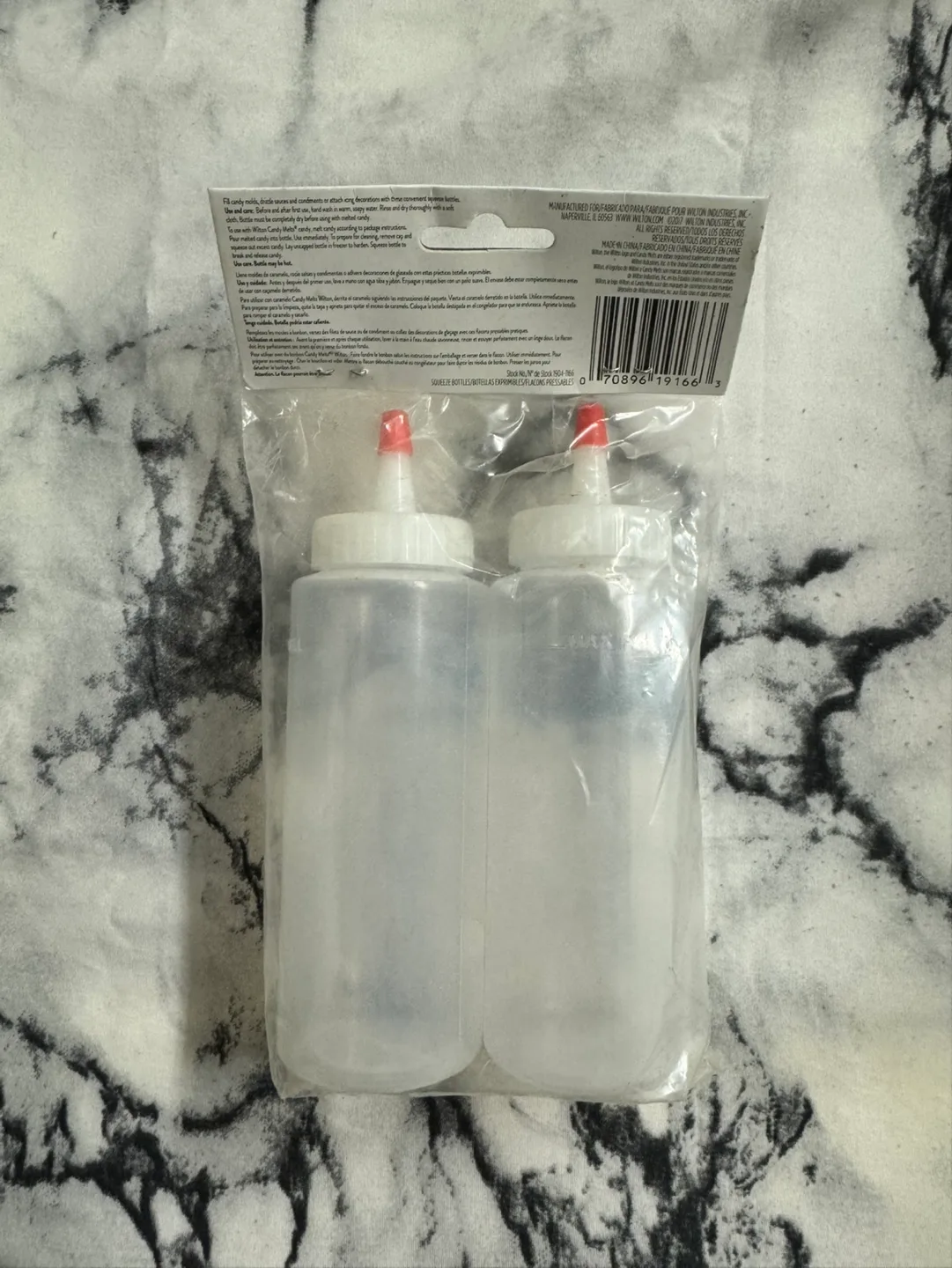 Wilton Squeeze Bottles (2 Pack) image indicator(3)