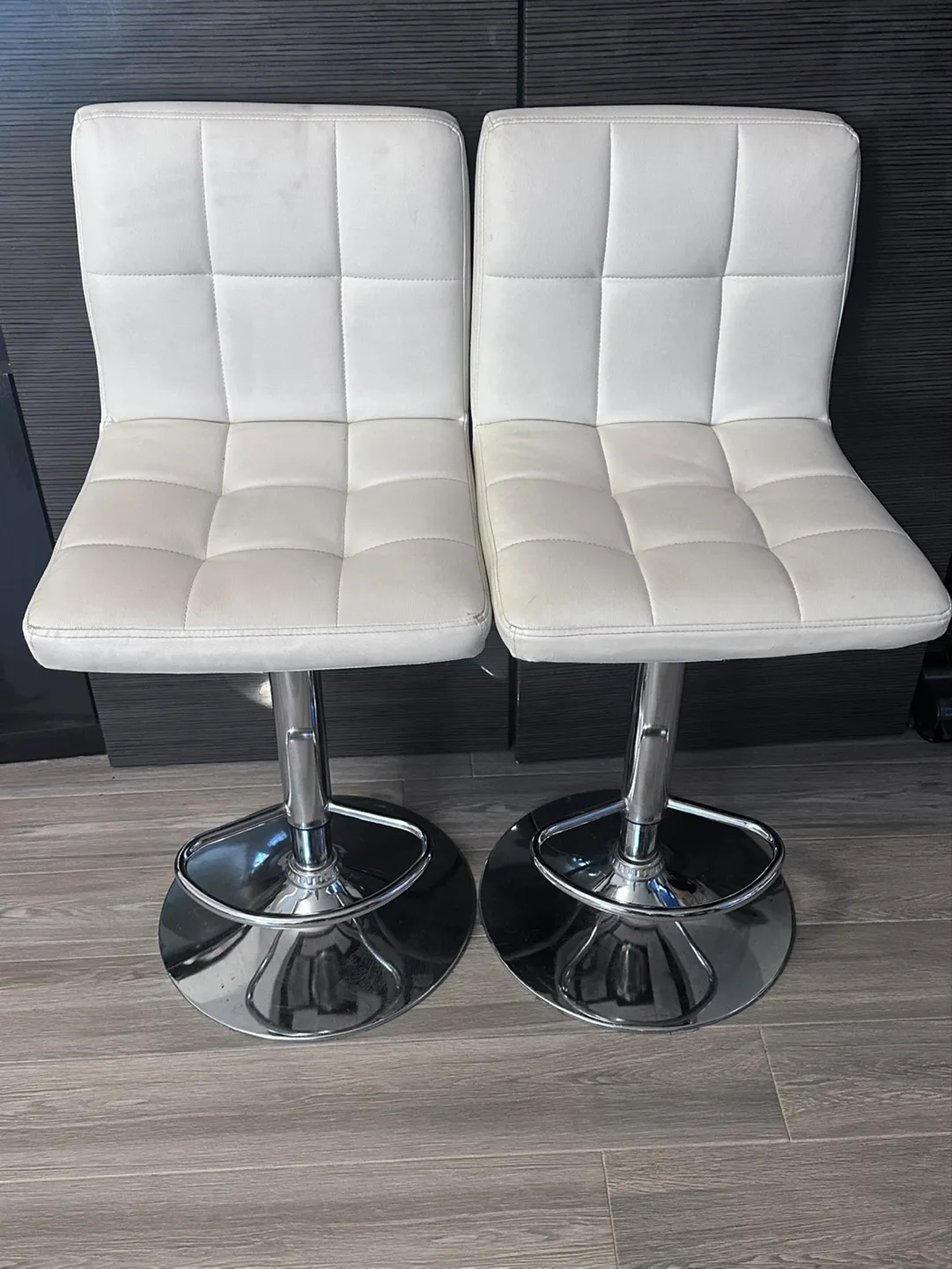Pair of White Leather Bar Stools image indicator(2)