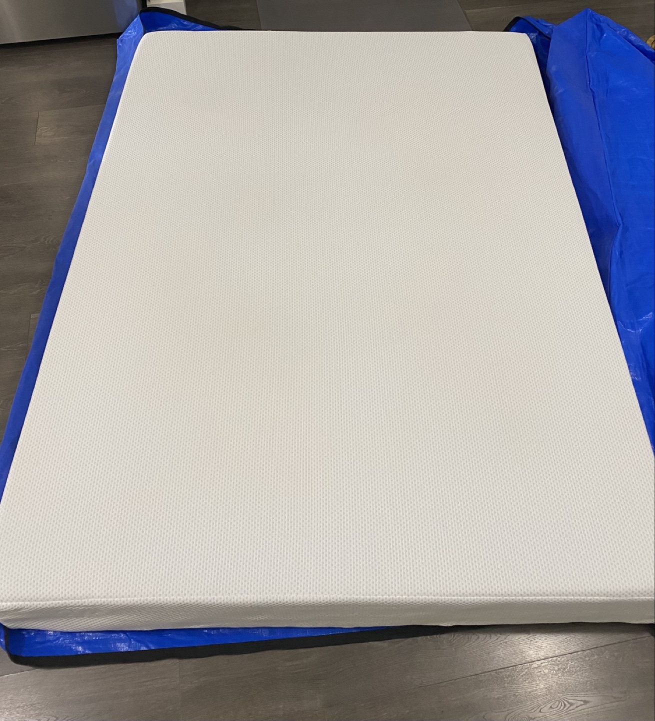 8 inch memory foam queen mattress- medium firm