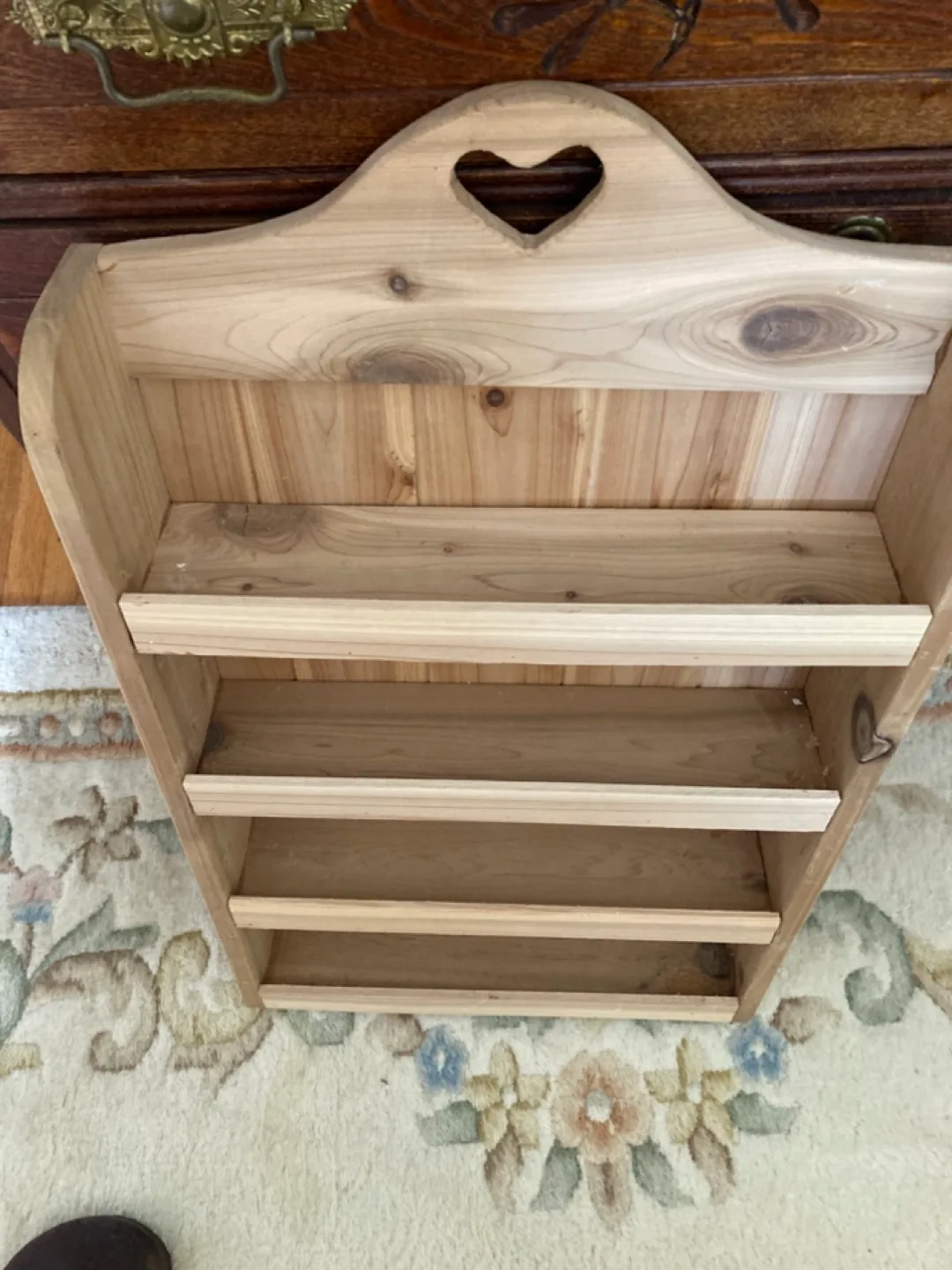 Wooden spice rack with heart detail image indicator(4)