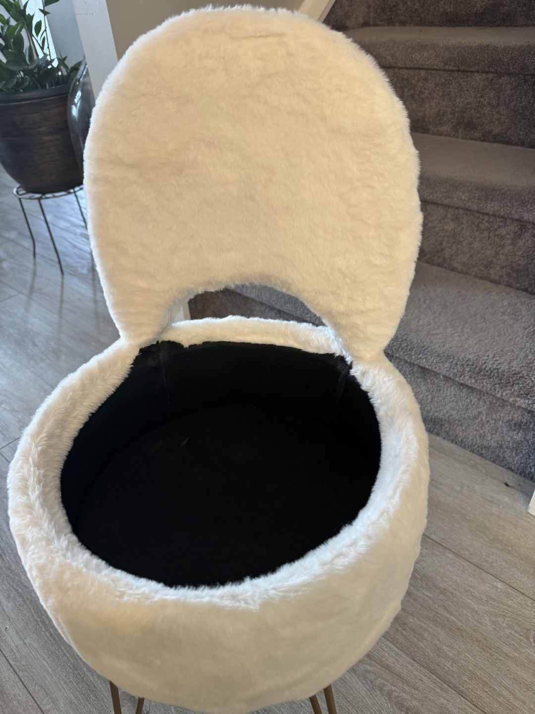 Fluffy Vanity Stool with Storage - photo 3