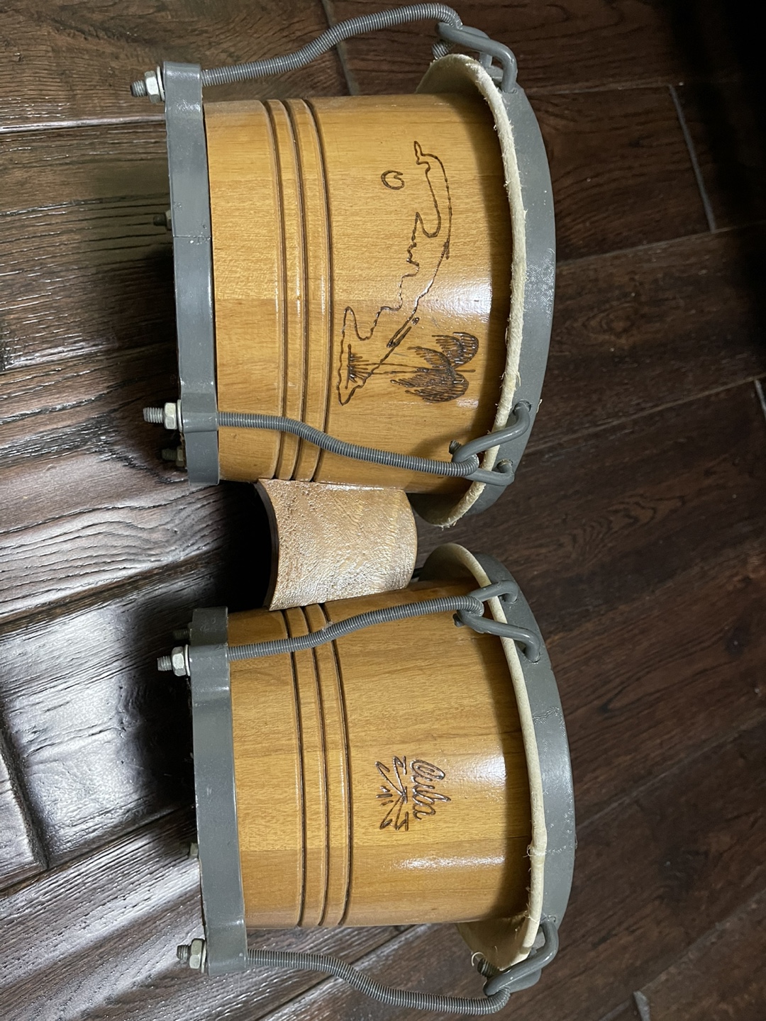 Vintage Cuba Percussion Bongos and Maracas Set - photo 4