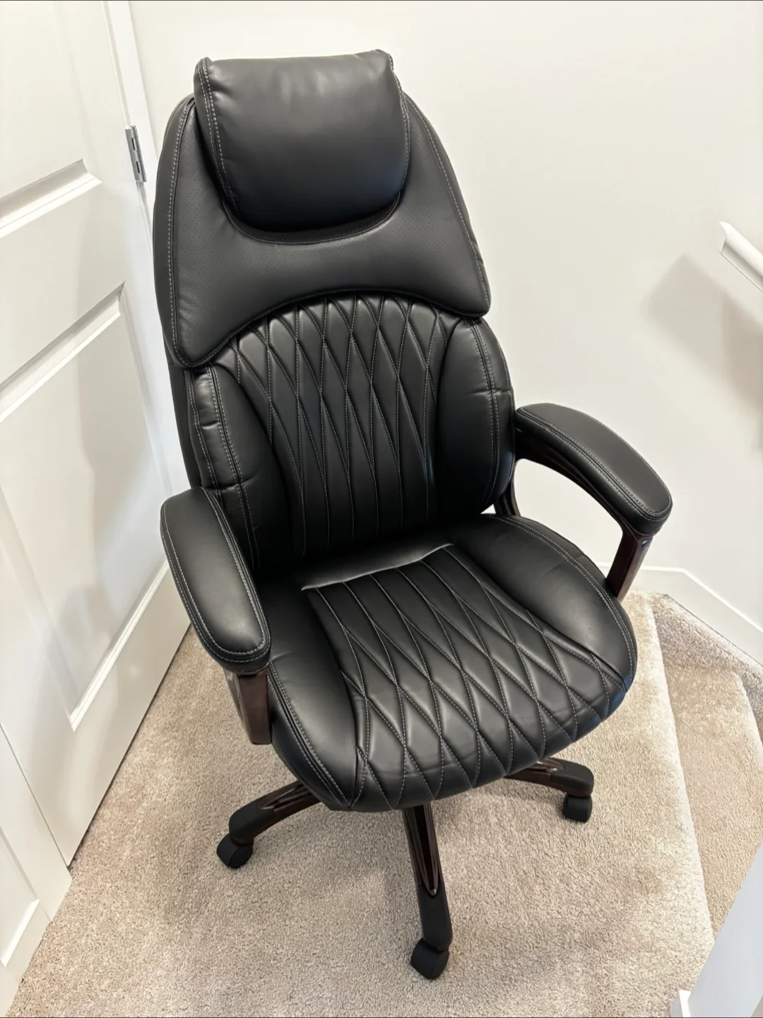 Executive Office Chair - Black Leather