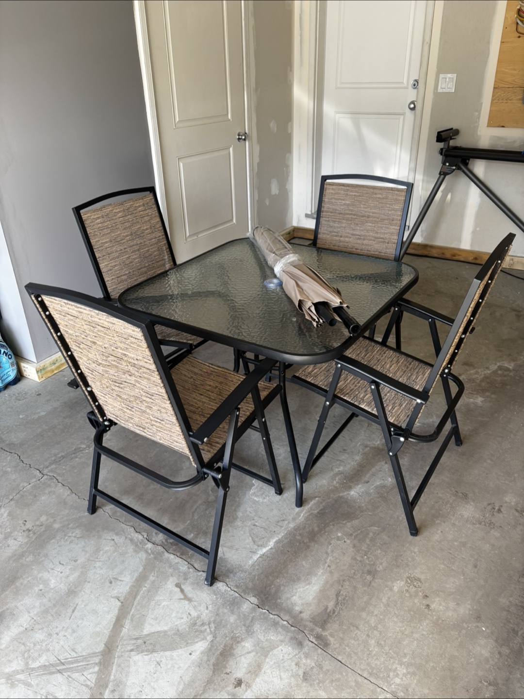 Patio full Set with Umbrella