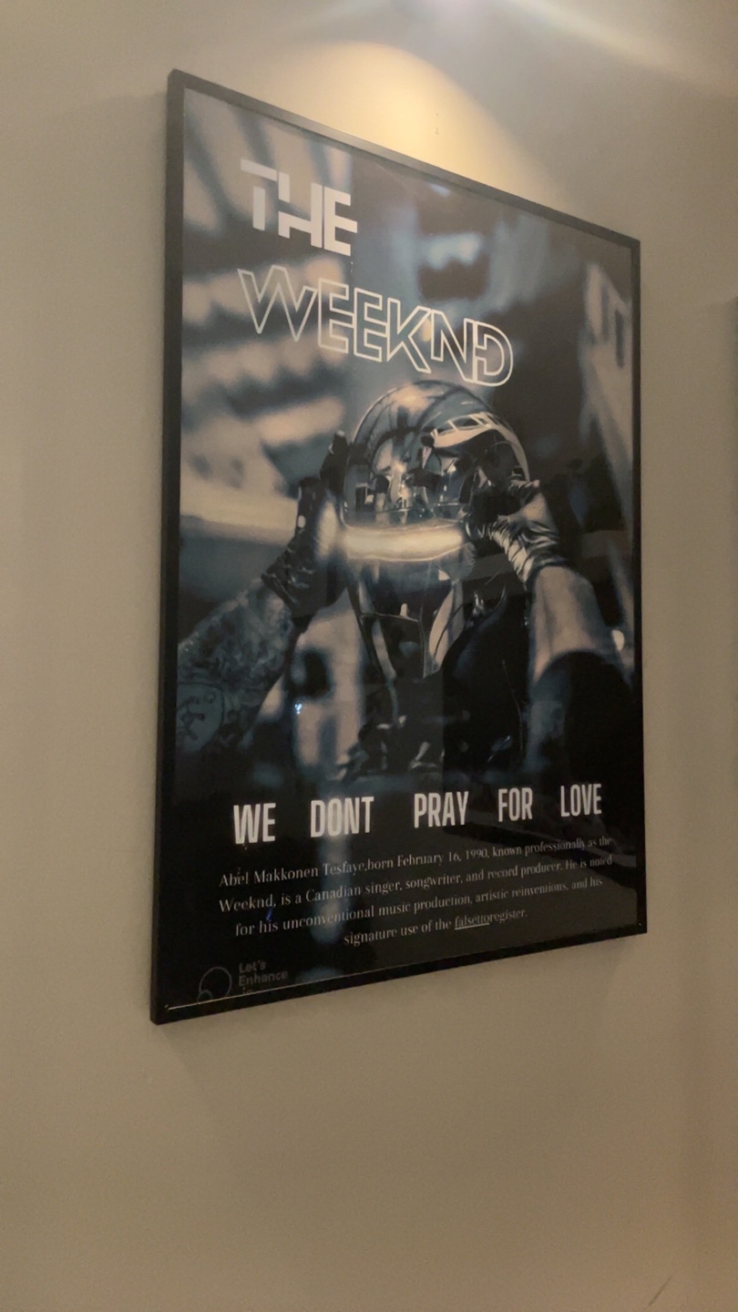 Set of 3 Framed Music Posters - SZA, The Weeknd, Frank Ocean - photo 3