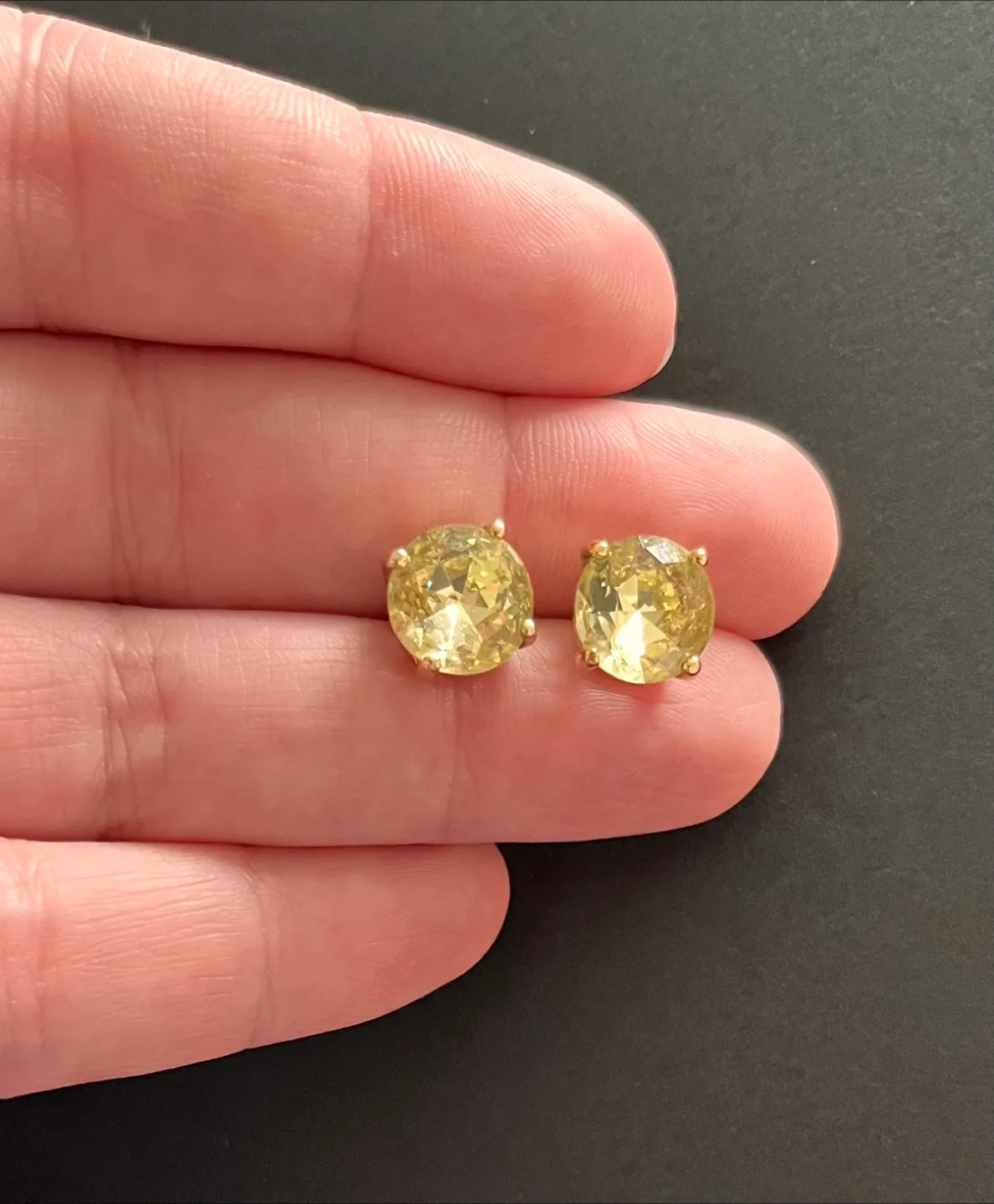 Yellow/green Crystal Stud Earrings thumbnail