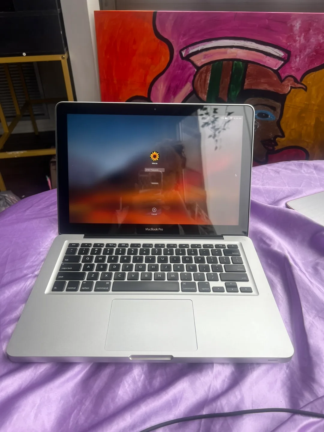 MacBook Pro Laptop thumbnail