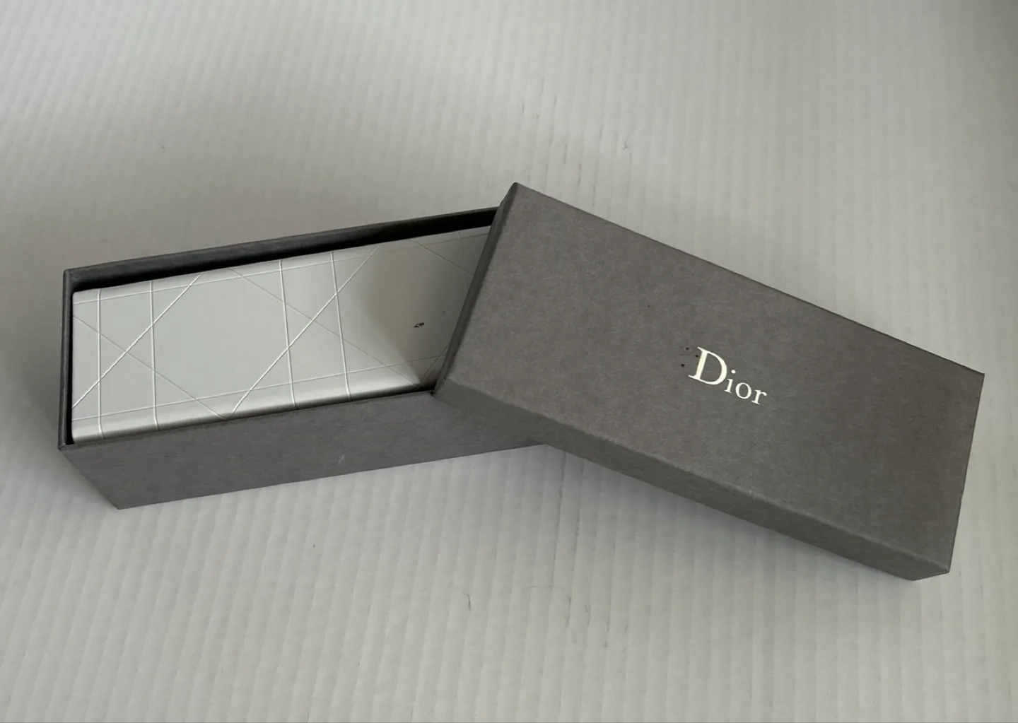 Dior Sunglasses - Purple Square Frame image indicator(9)