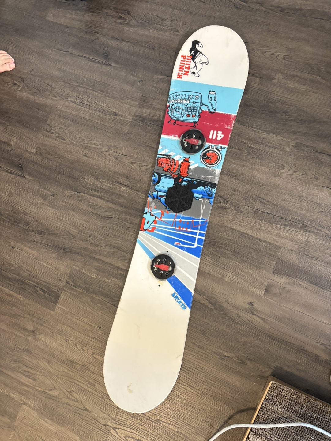 Used Snowboard 140cm - photo 2