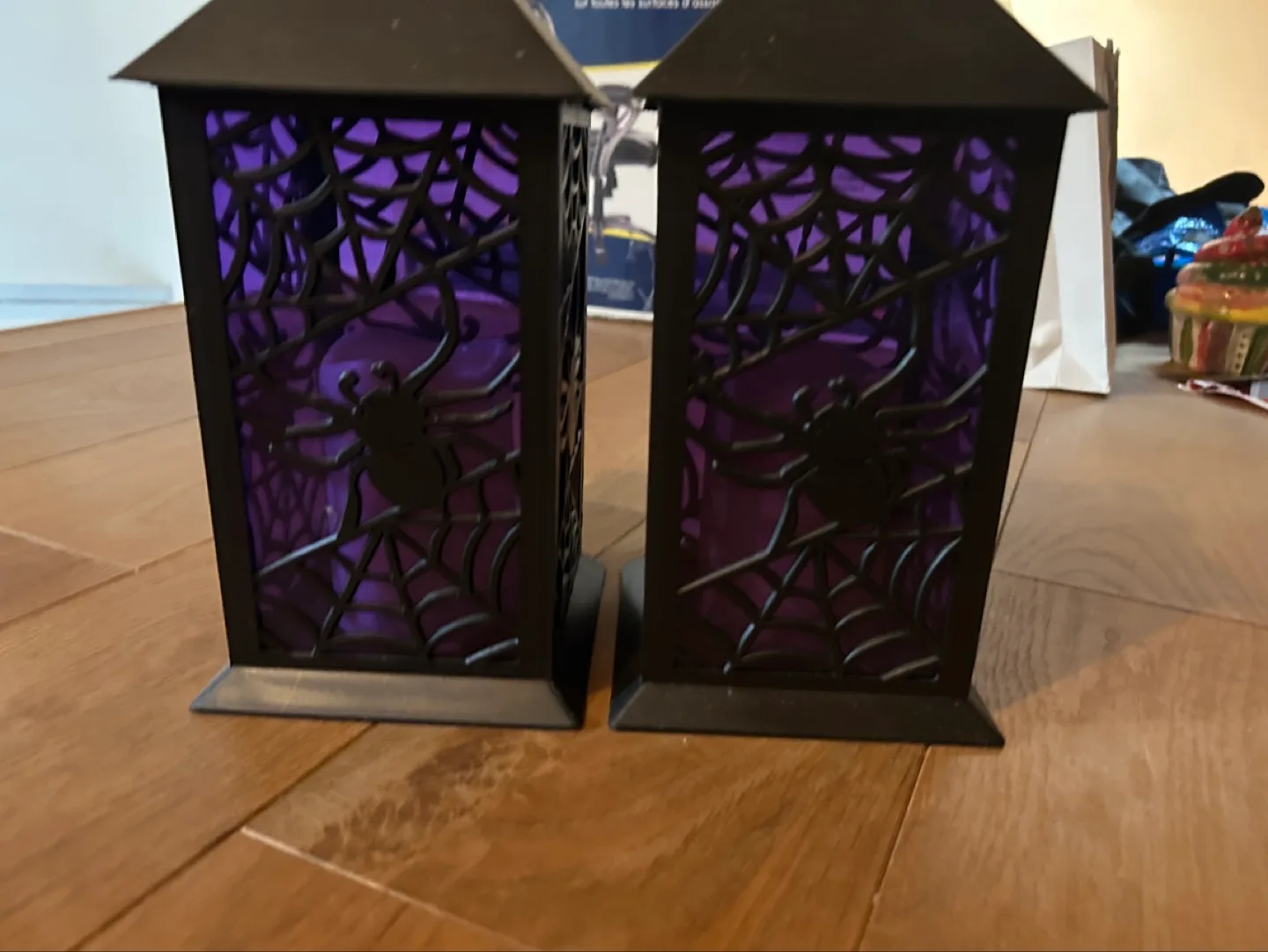 Pair of Halloween Spiderweb Lanterns need battery thumbnail