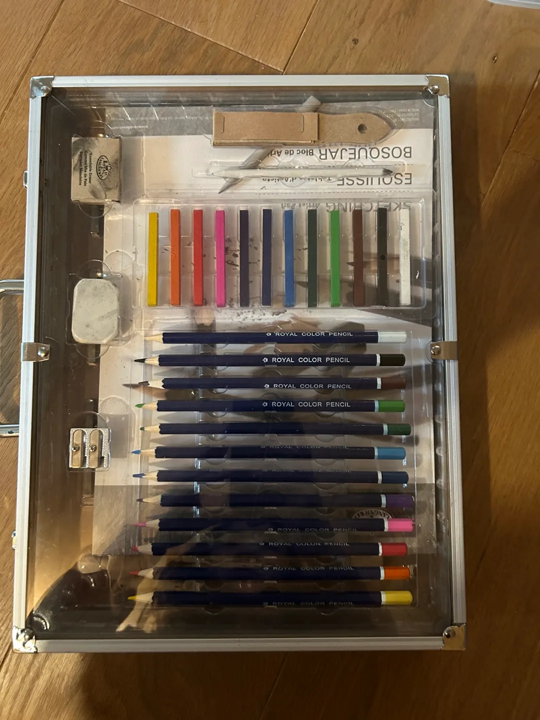 Royal & Langnickel Sketching Set with Wooden Manikin thumbnail