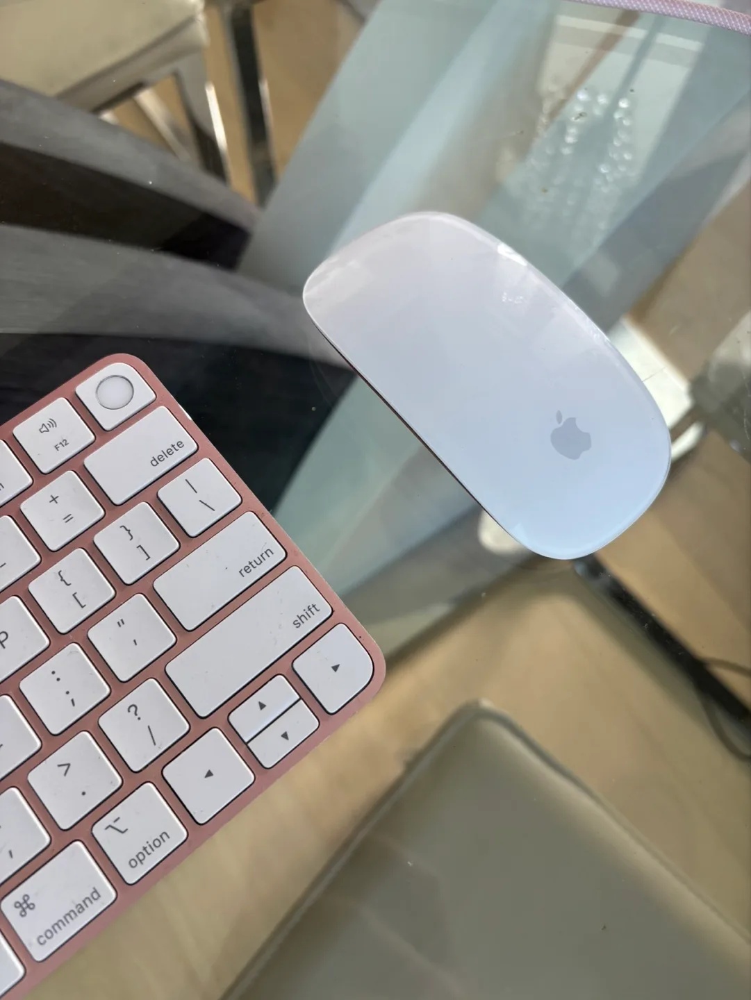 iMac M1 24-inch 2021 with Keyboard and Mouse image indicator(6)