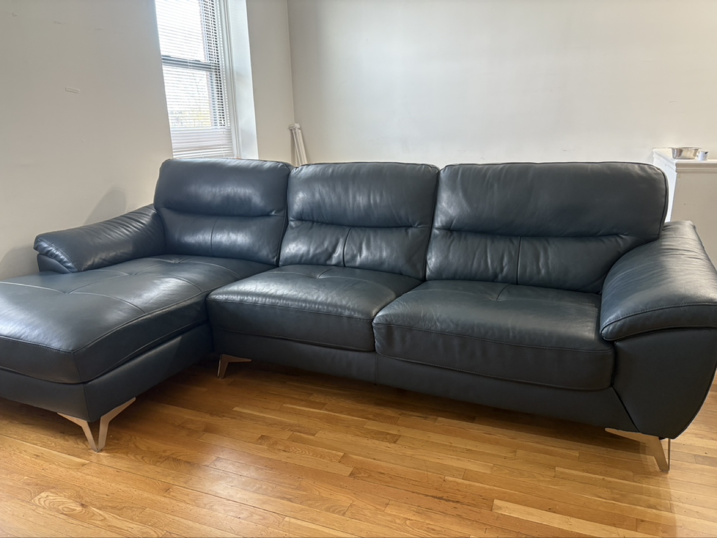 CADENCE TOP GRAIN LEATHER SECTIONAL - photo 3