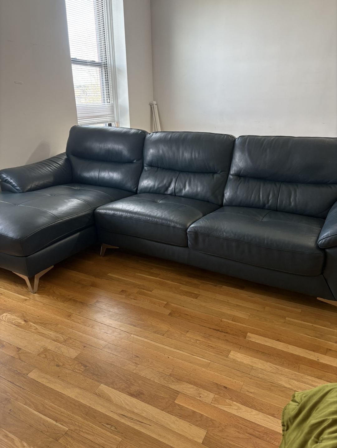 CADENCE TOP GRAIN LEATHER SECTIONAL - photo 5