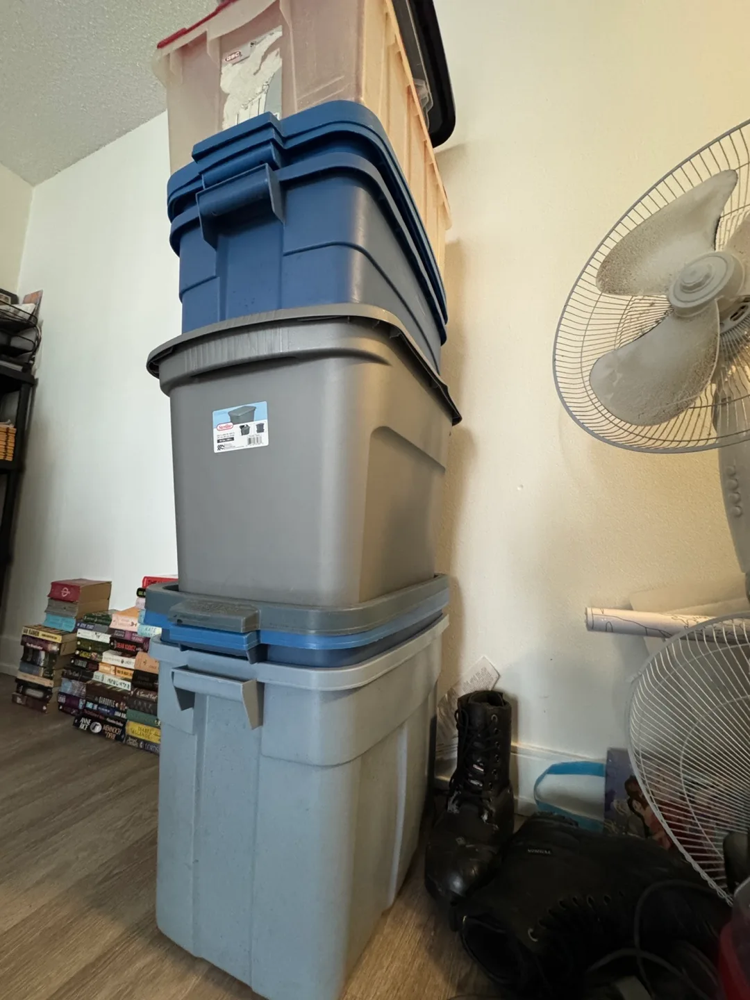 Assorted Sterilite & Rubbermaid Storage Bins thumbnail