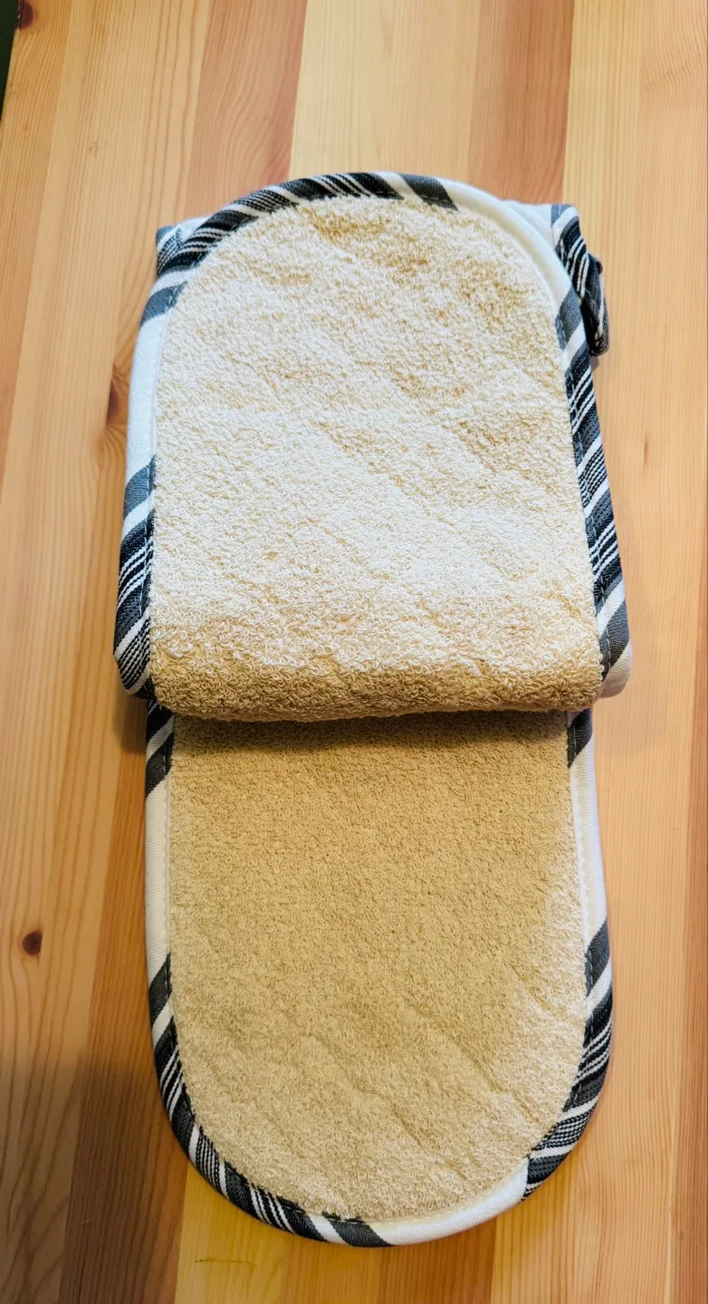 NEW Williams-Sonoma Grey Stripe Quilted Double Oven Mitt image indicator(4)