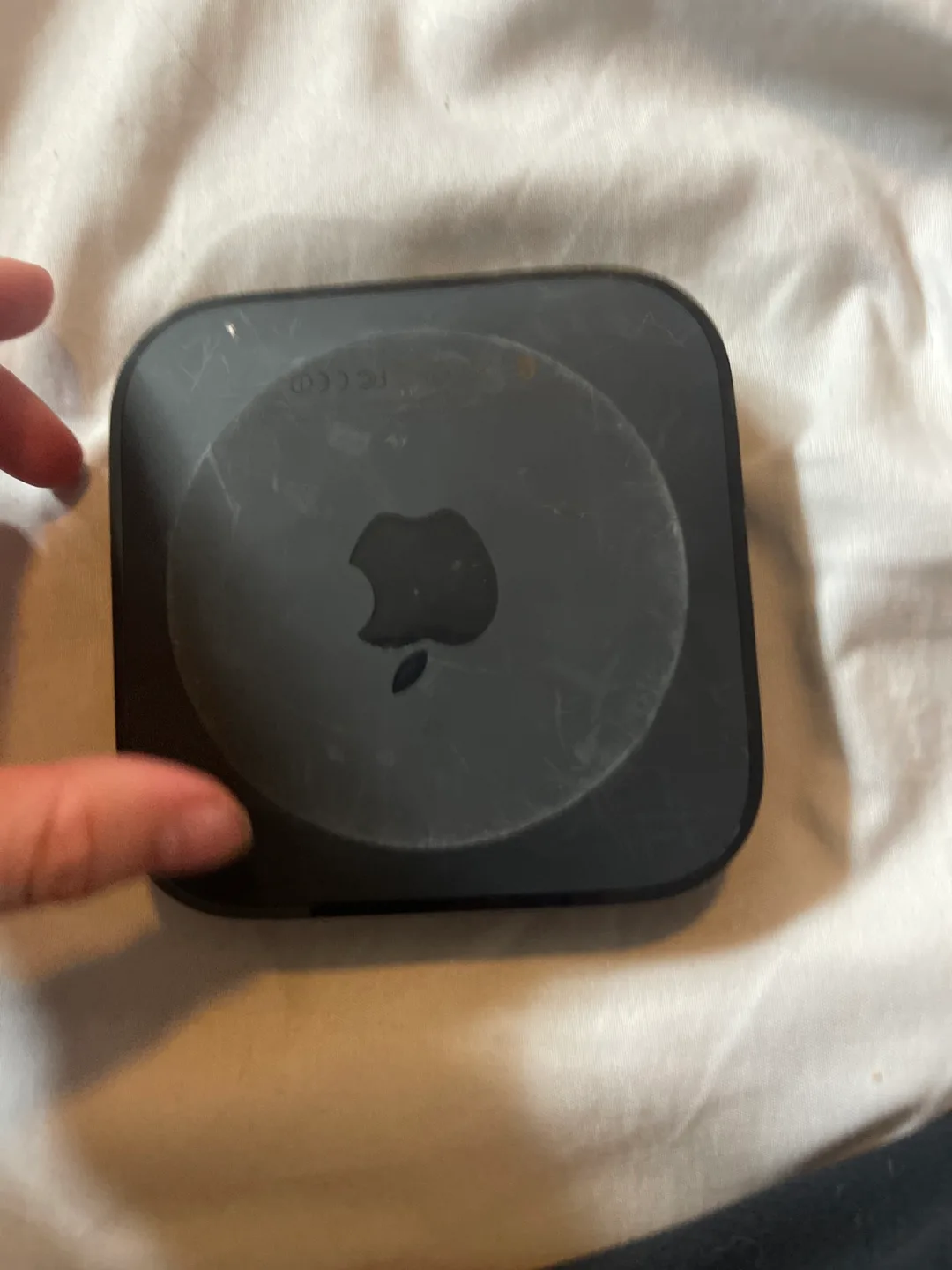 Apple TV 4K Streaming Device image indicator(2)