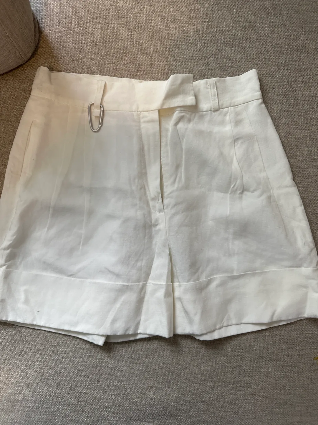IROO Women's White Linen Shorts Size 38 thumbnail