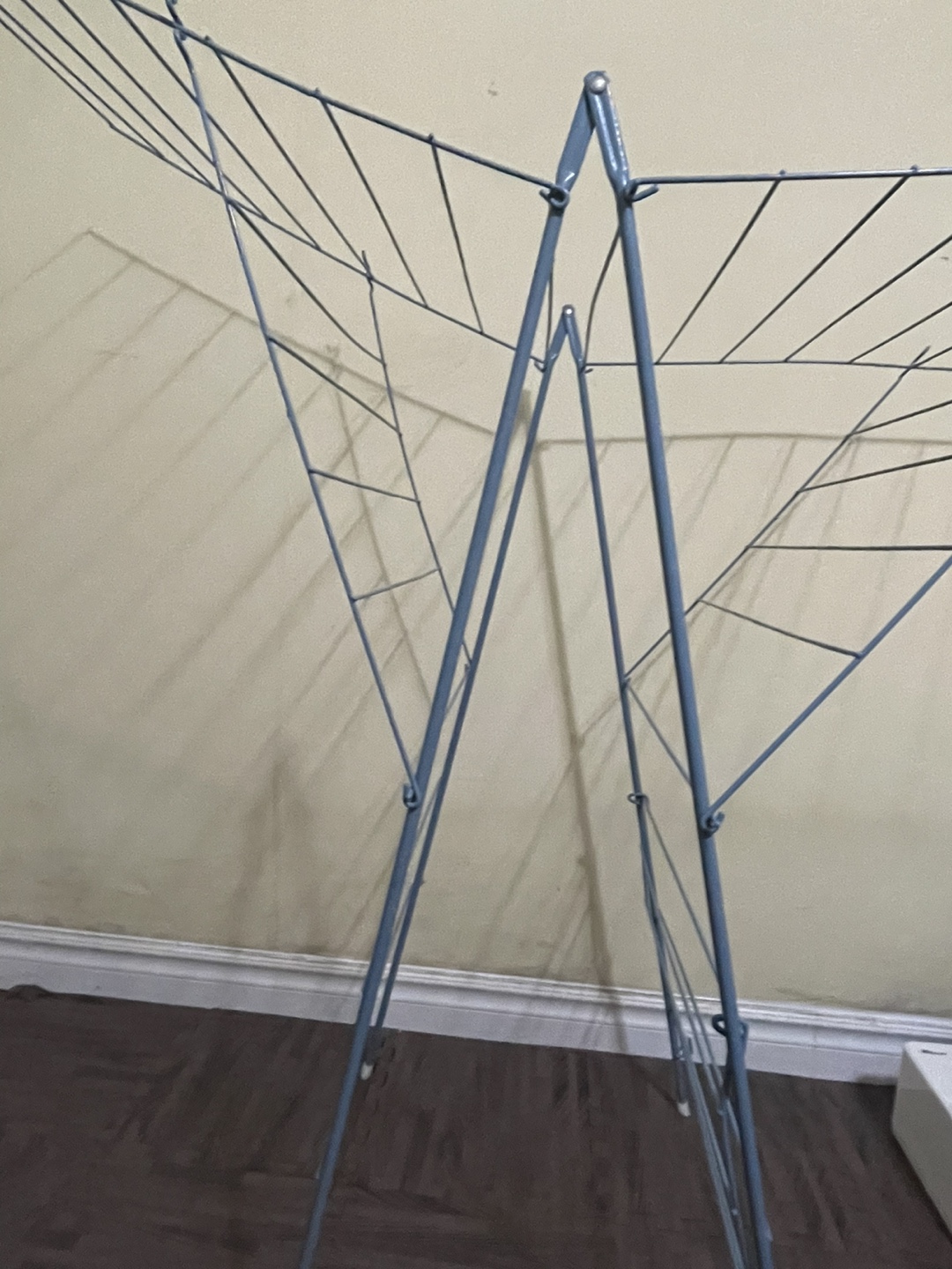 Vintage Metal Foldable Drying Rack - photo 2