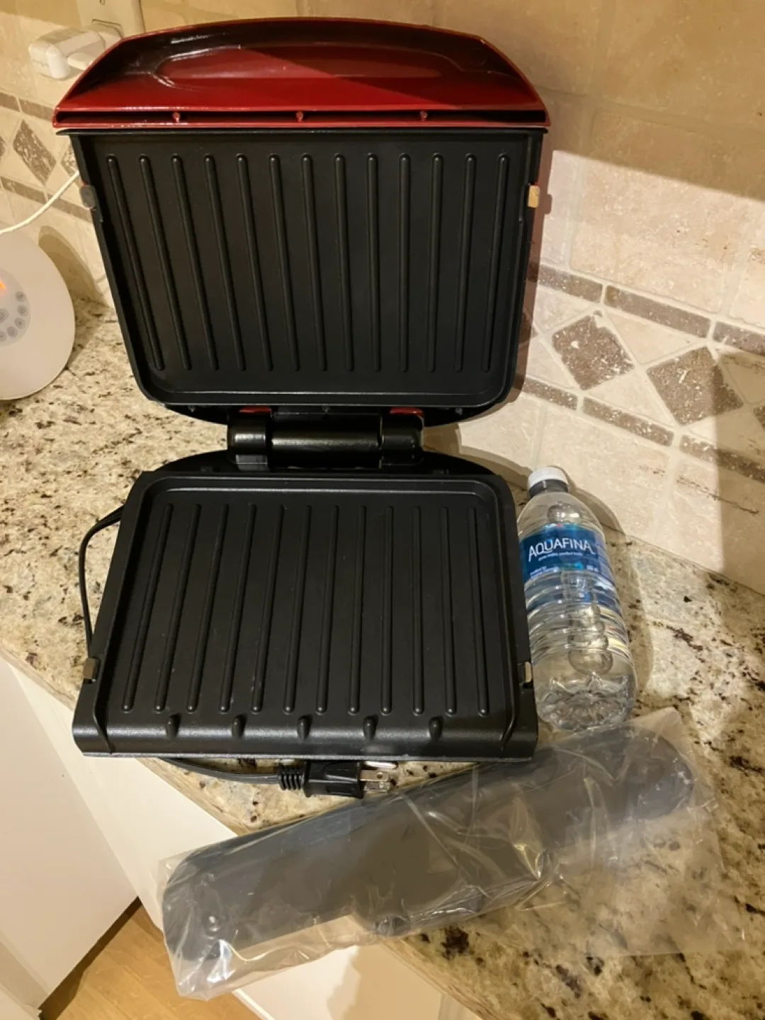 George Foreman Red Electric Panini Grill image indicator(2)