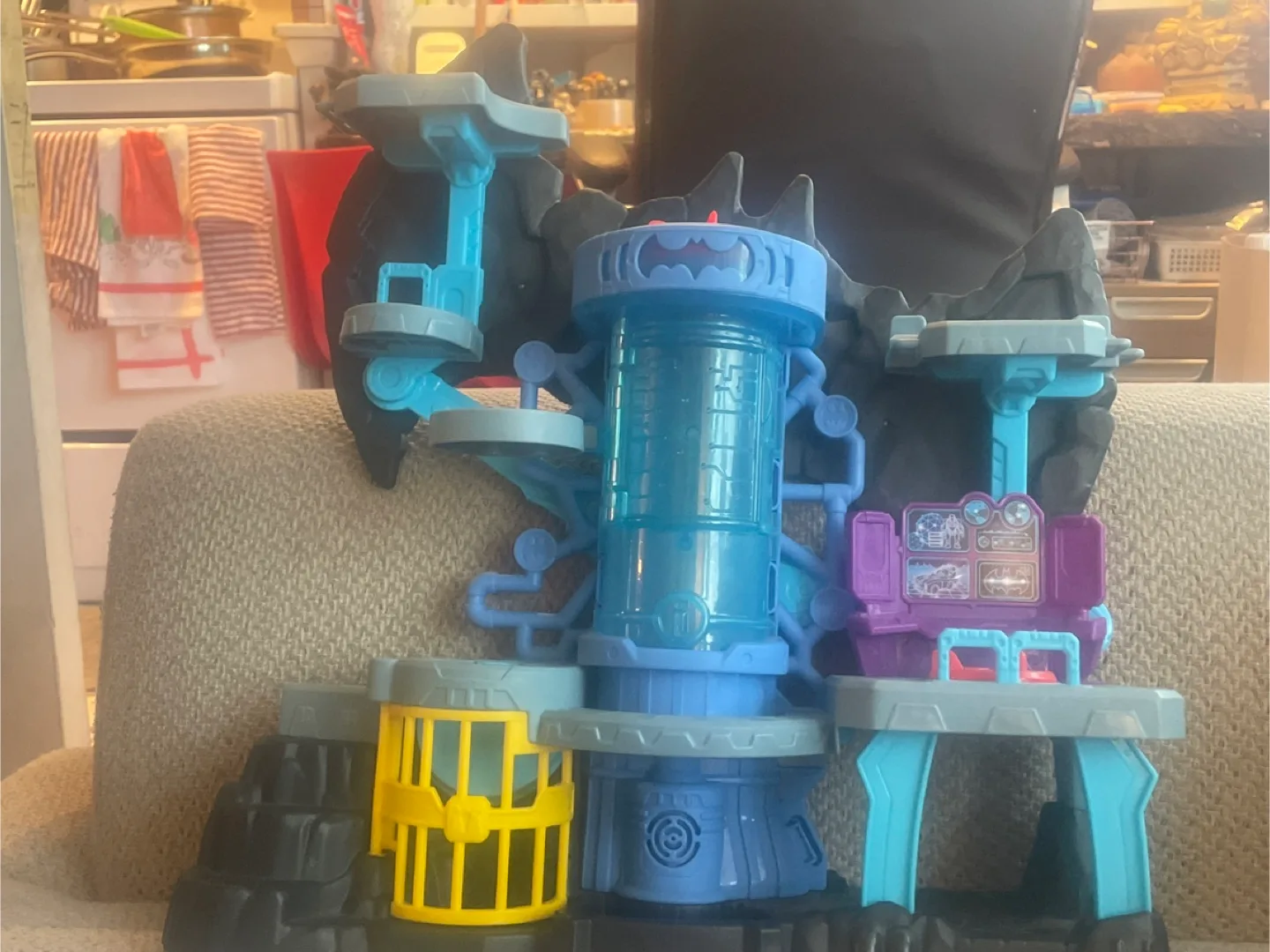 Batman Batcave Playset thumbnail