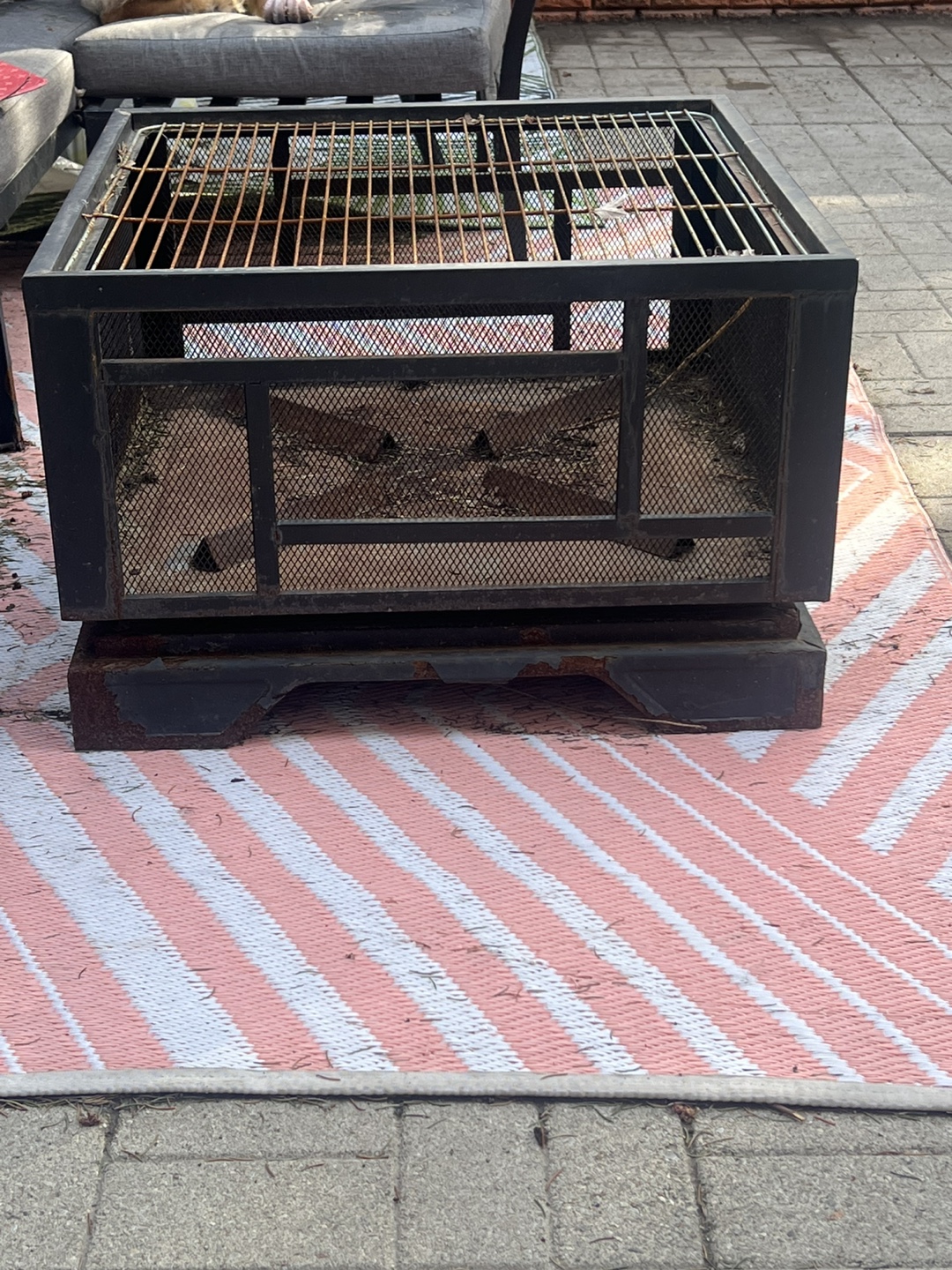Outdoor Fire Pit with Cover - photo 3