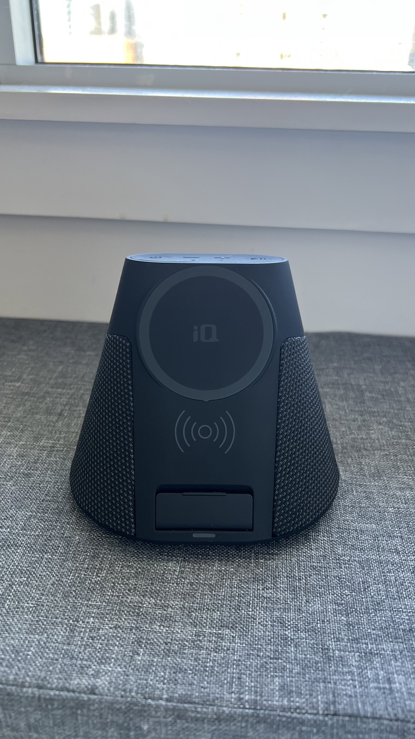 iQ Wave Home Speaker with Wireless Charging - photo 2