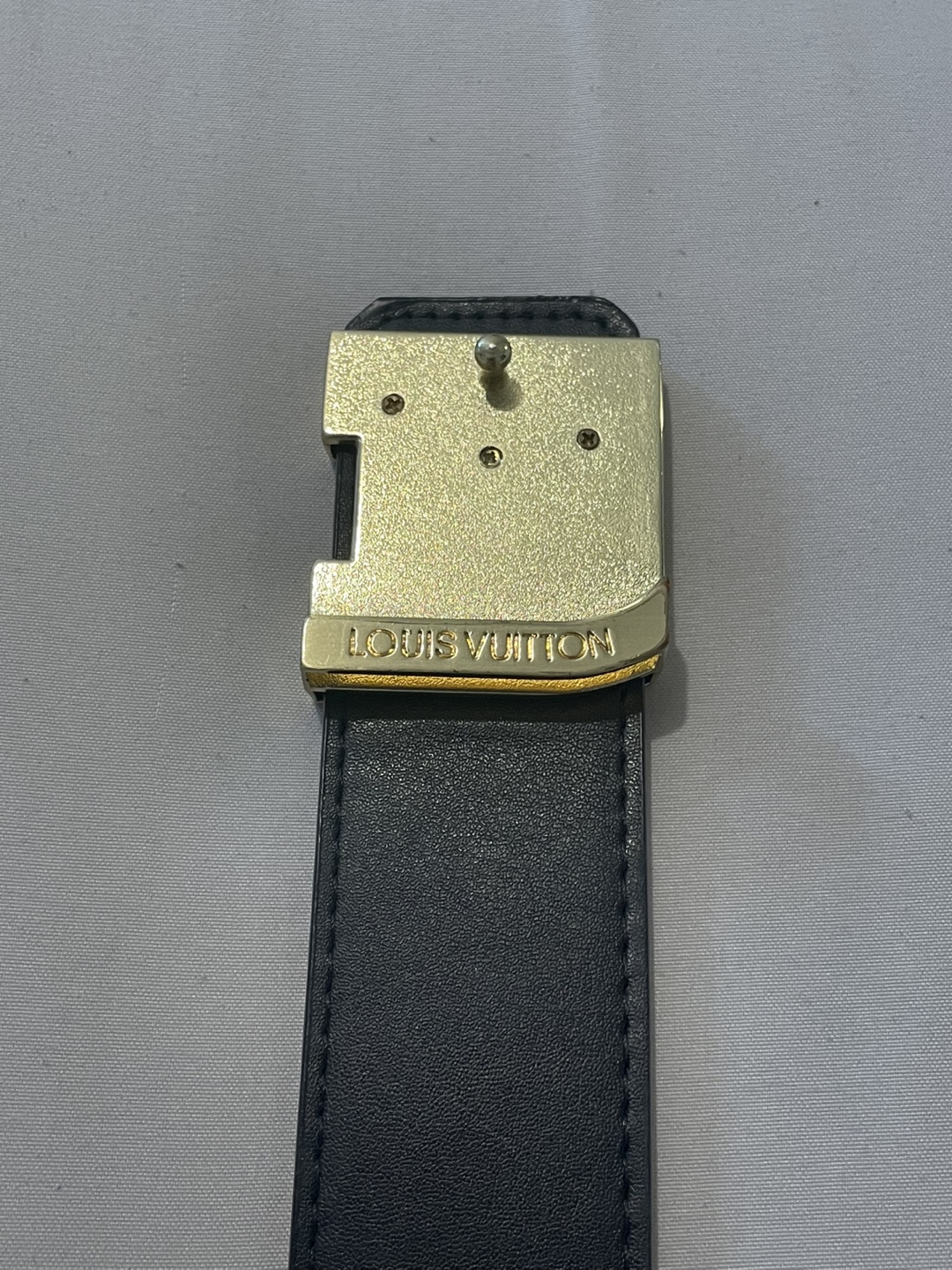 Louis Vuitton Black Leather Belt - Size 44 - photo 3