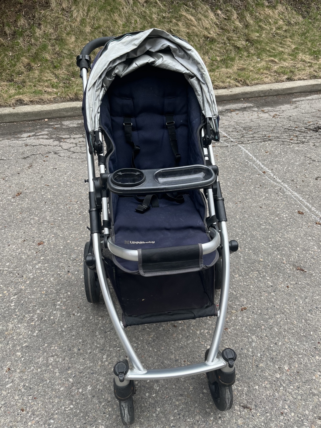Uppababy Vista Stroller - Navy Blue