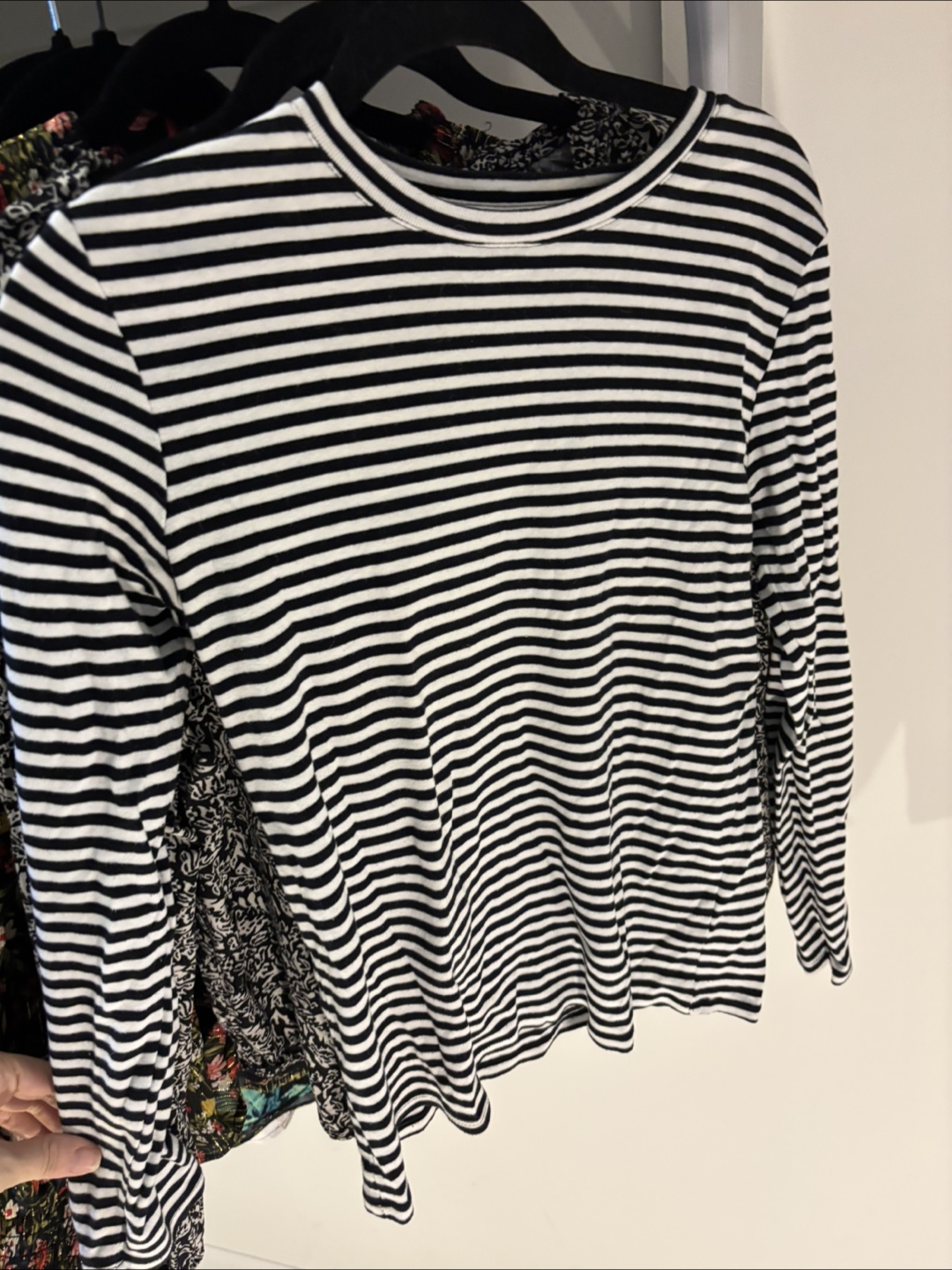 Women's Tops Bundle size M/L - photo 2