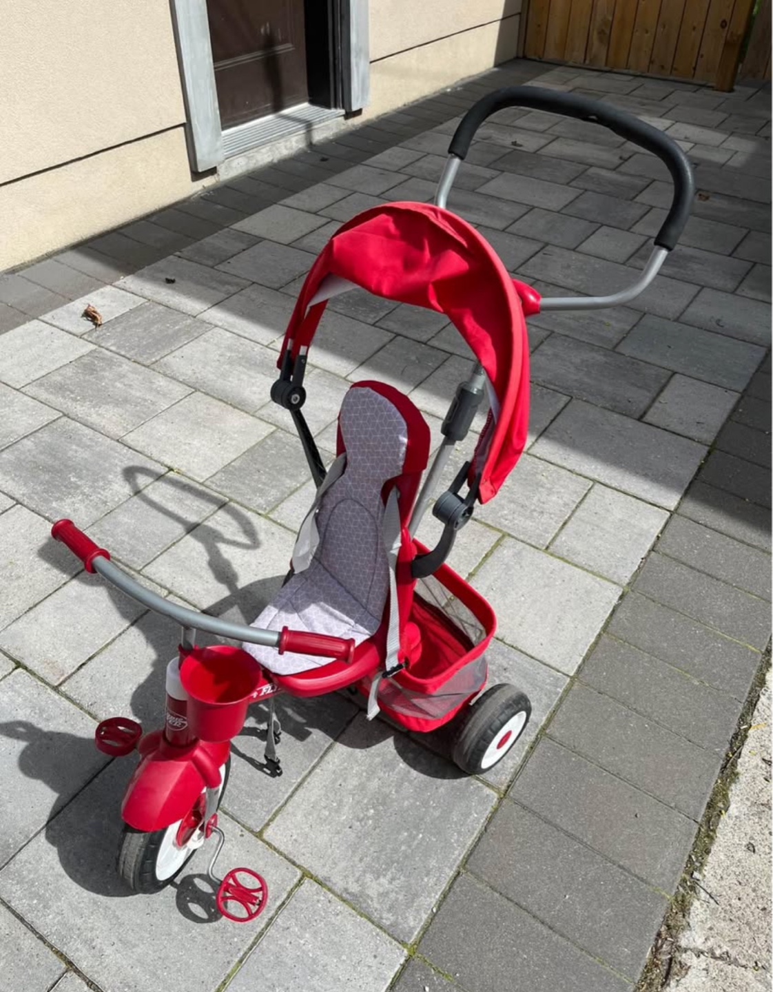 Radio Flyer 3-in-1 Tricycle