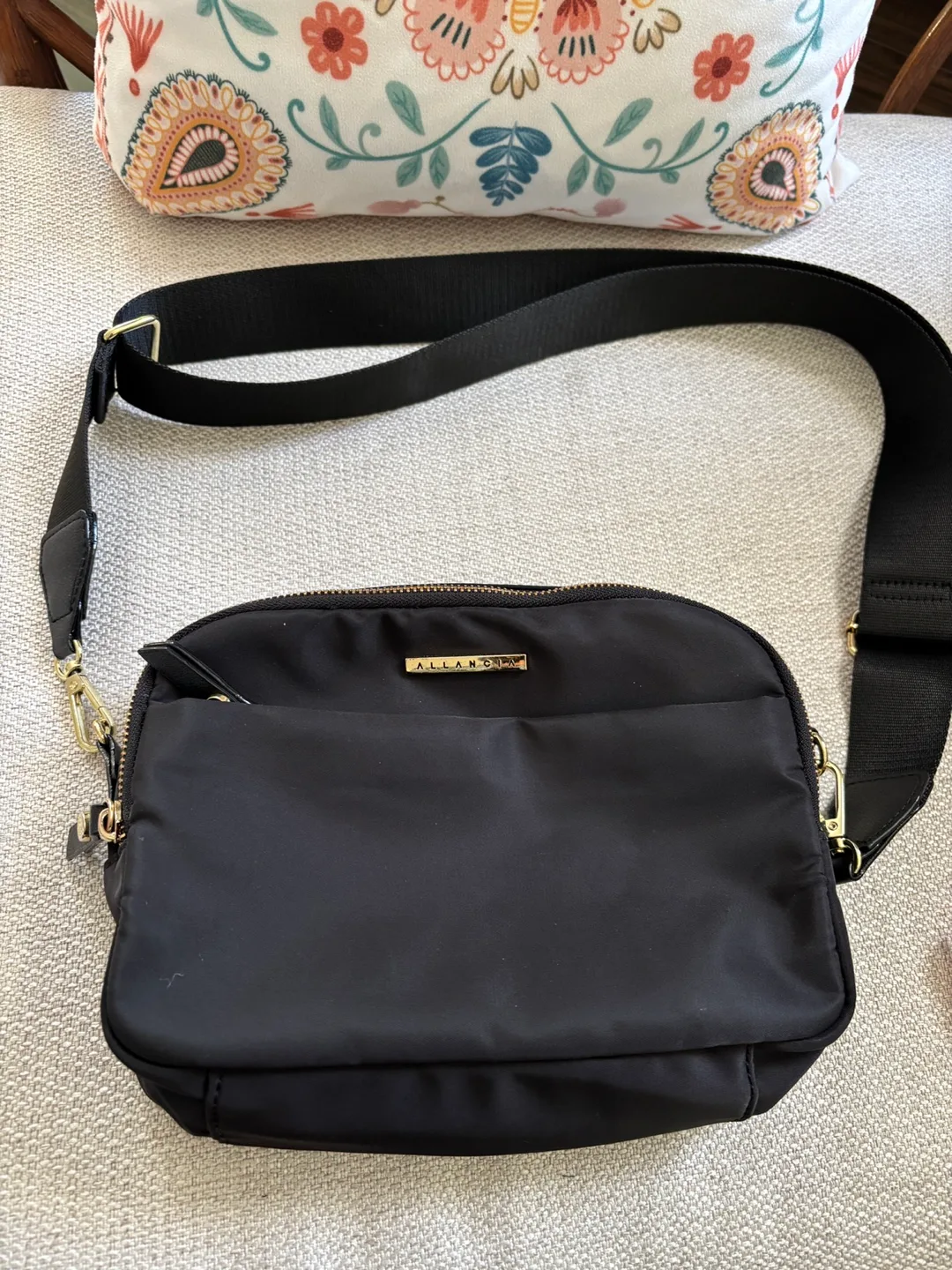 Allancia Black Crossbody Bag / Fanny pack thumbnail