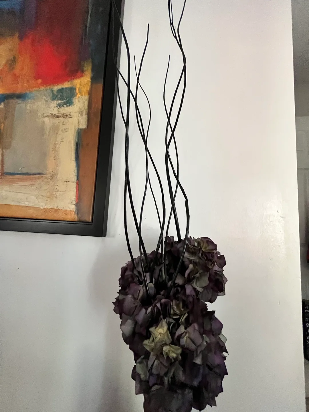 Tall woven vase with/without artificial flowers image indicator(2)