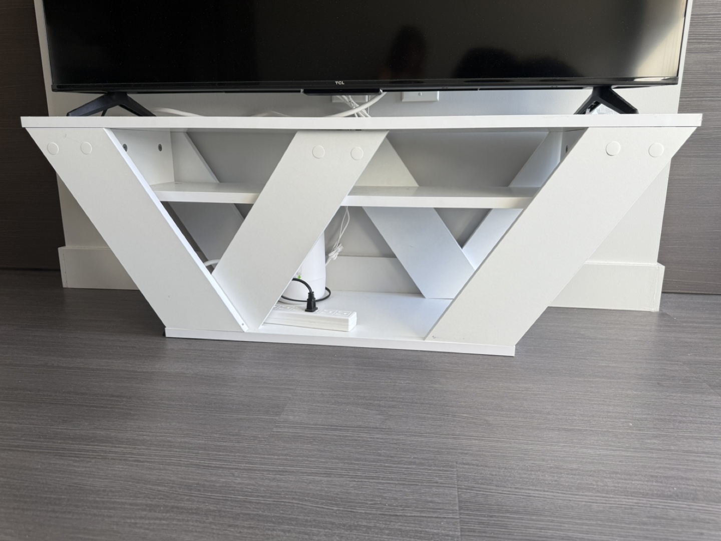 TV Stand - photo 3
